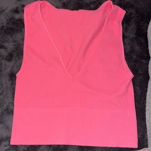 cropped v neck